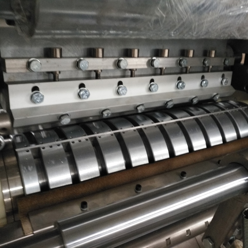 folding device.jpg