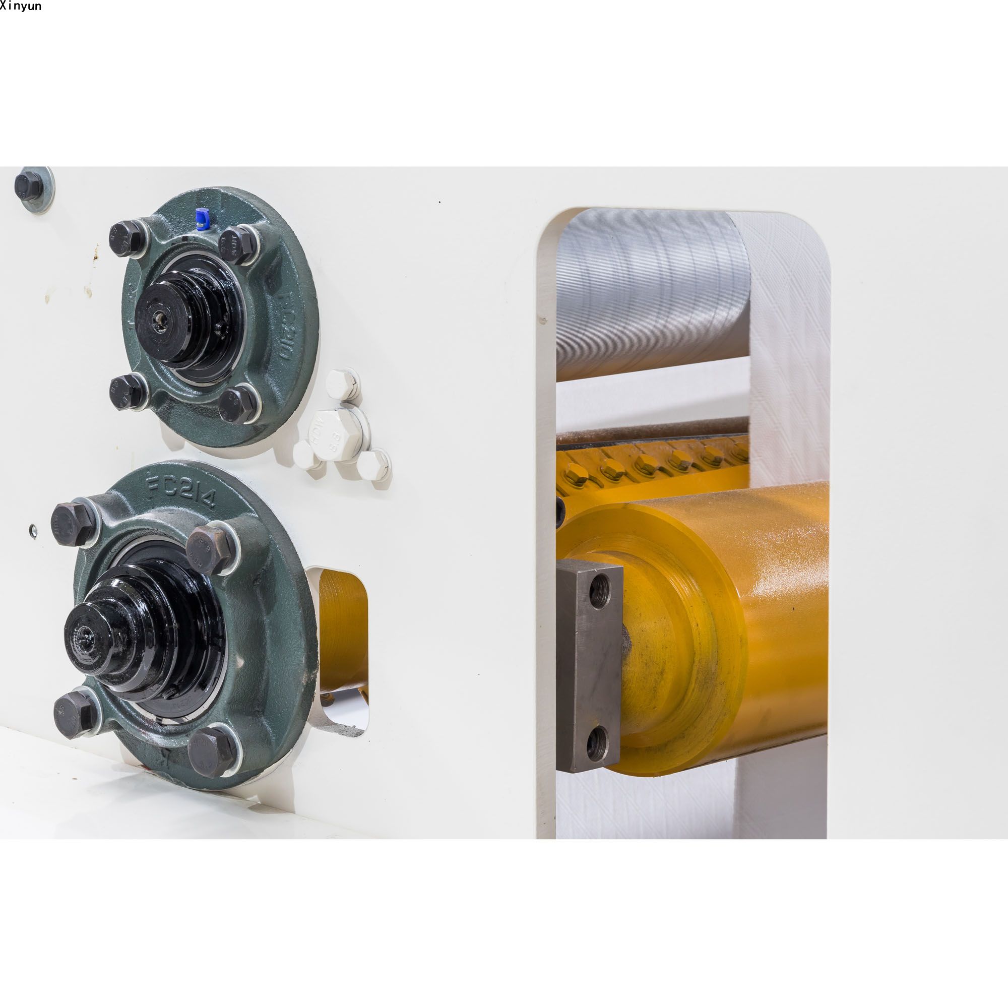 Low price hot selling toilet paper rewinding machine