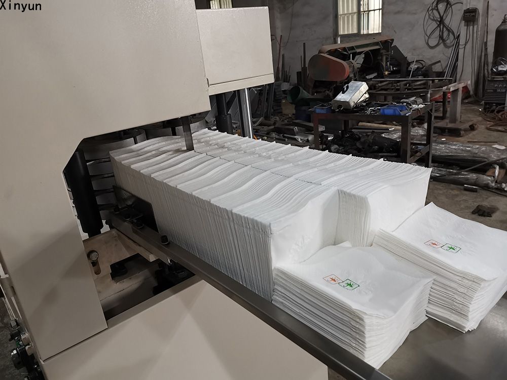 XY-OQ-7000A Low price 240X240 mm serviette tissue machine