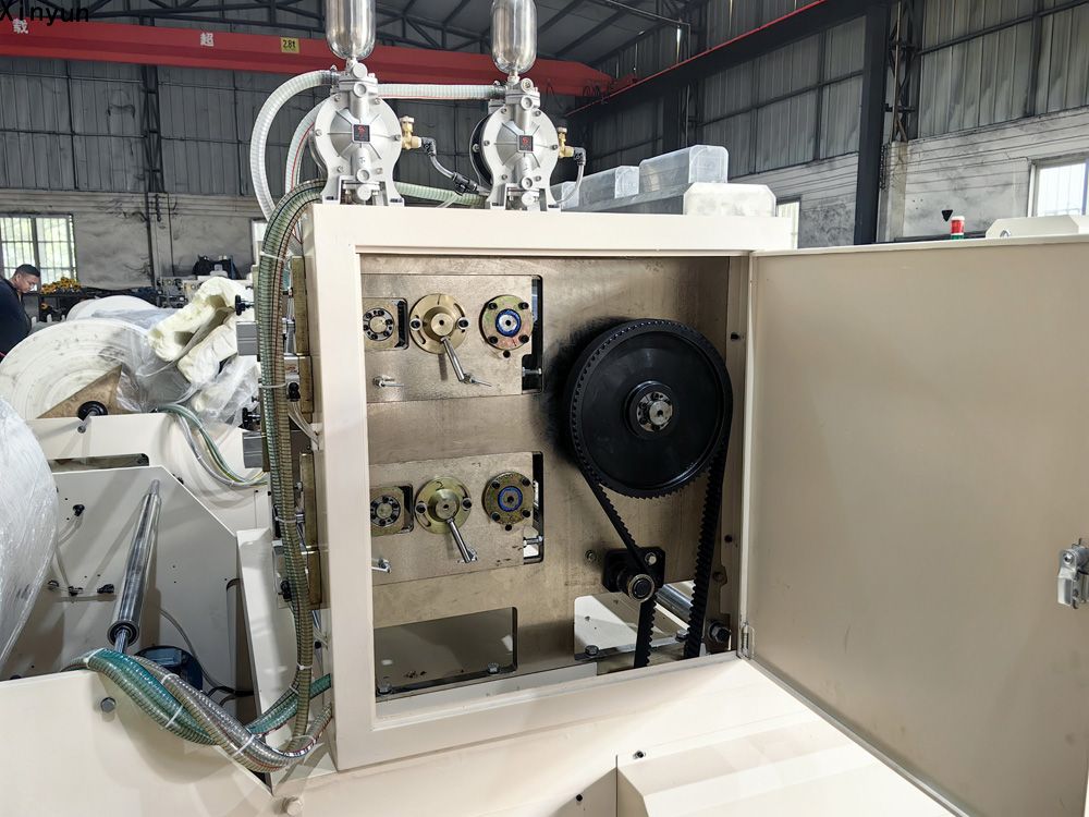 High capacity color printing serviette tissue making machine