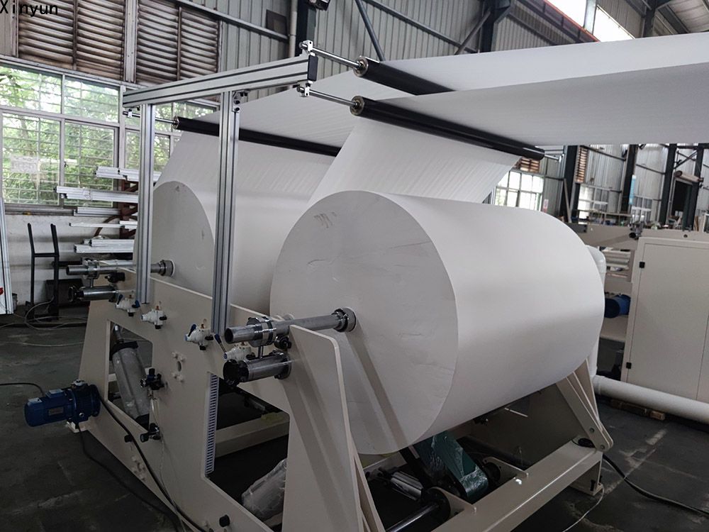 7 Lines automatic transferring facial tissue folding machine