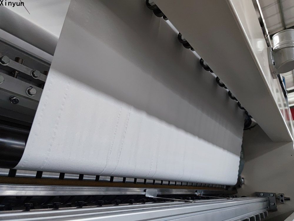 7 Lines automatic transferring facial tissue folding machine