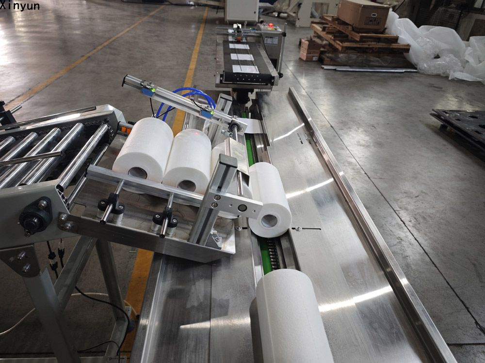 Automatic labeling non woven viscose fabric making machine production line