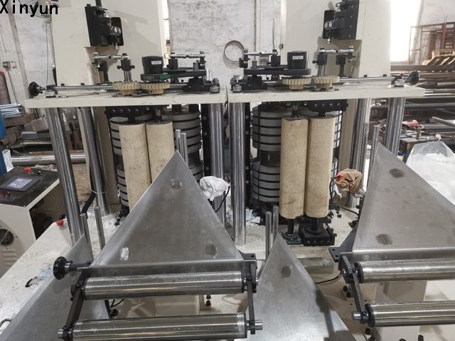 XY-OQ-7000K High speed napkin tissue paper making machine