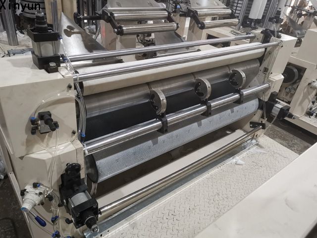 XY-OQ-7000K High speed napkin tissue paper making machine
