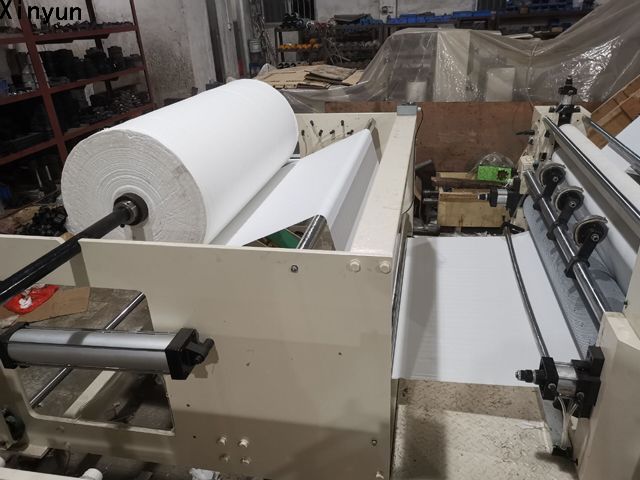 XY-BT-288 Automatic V fold hand towel paper making machine